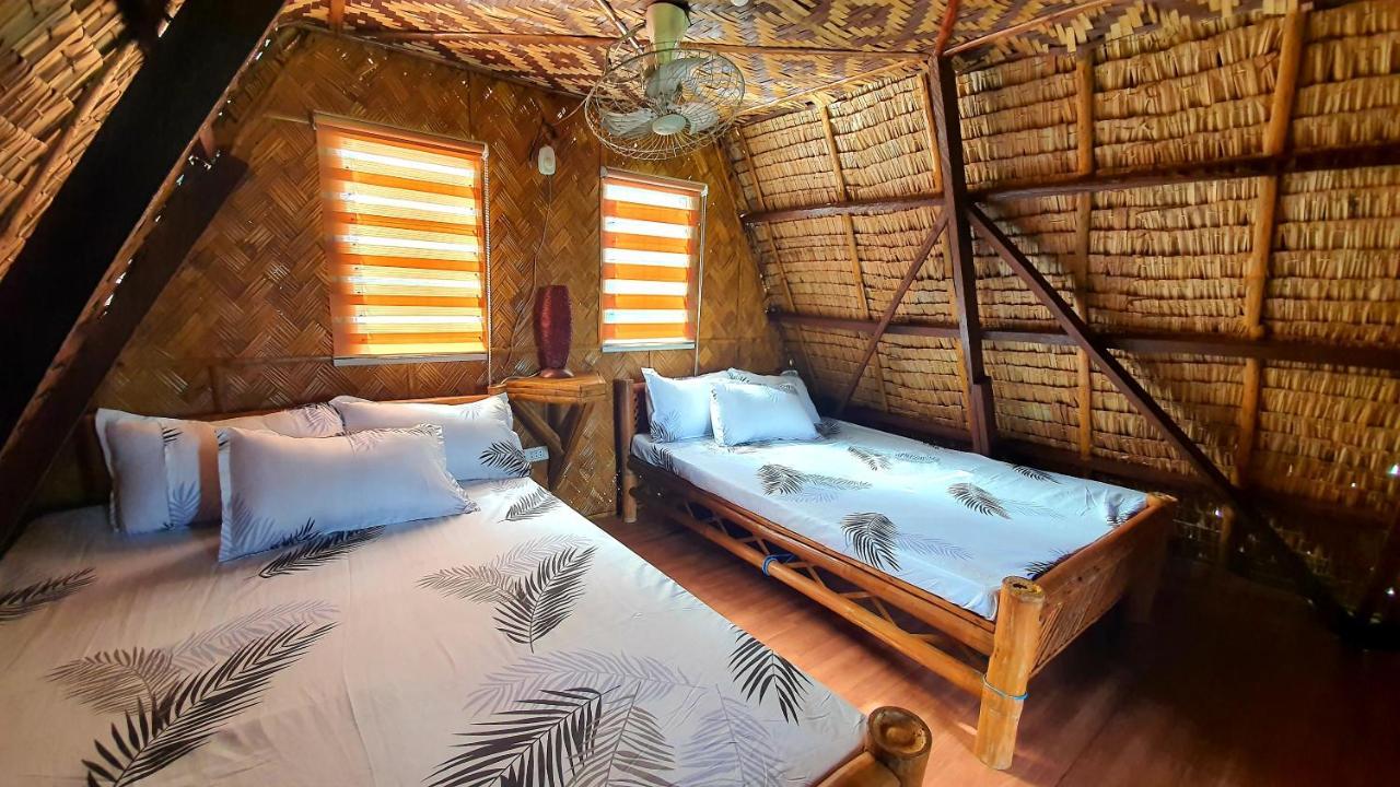 Calatagan'S Bahay Kubo - With Beach Access Zewnętrze zdjęcie